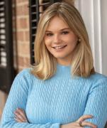 Ashley Ellis headshot