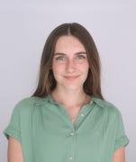 Sydney Nierstedt headshot